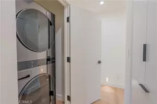 6144 Zelzah Ave, Encino, CA 91316 - Photo 45