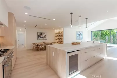 6144 Zelzah Avenue, Encino, CA 91316 - Photo 13