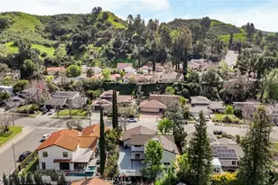 27311 Country Glen, Agoura Hills, CA 91301 - Photo 39