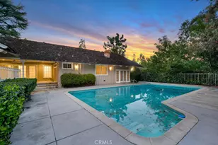 4809 Queen Victoria Rd, Woodland Hills, CA 91364 - Photo 1
