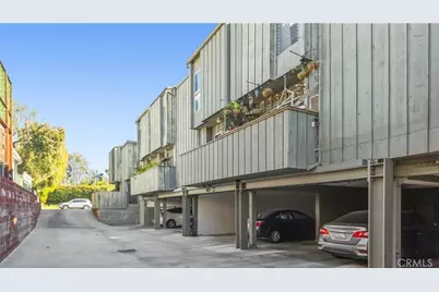 11607 Acama Street, Studio City, CA 91604 - Photo 17