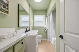 844 W 74th, Los Angeles, CA 90044 - Photo 23