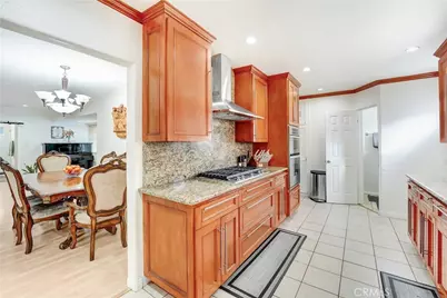 19624 Kittridge Street, Reseda, CA 91335 - Photo 11