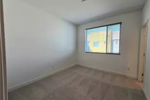 18 E Sunset, Long Beach, CA 90805 - Photo 15