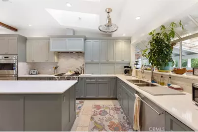 16244 Dorilee Lane, Encino, CA 91436 - Photo 15