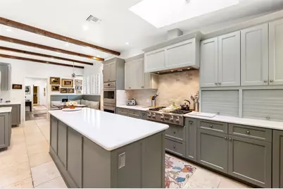 16244 Dorilee Lane, Encino, CA 91436 - Photo 13