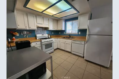 15142 Lanfair, Lancaster, CA 93535 - Photo 11