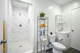 9221 Swinton Ave, North Hills, CA 91343 - Photo 5