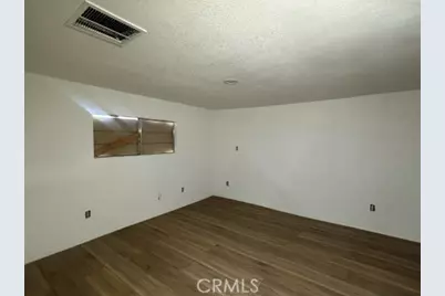 102 Northrup, Bakersfield, CA 93307 - Photo 17