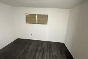 102 Northrup, Bakersfield, CA 93307 - Photo 35