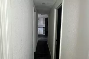 102 Northrup, Bakersfield, CA 93307 - Photo 15