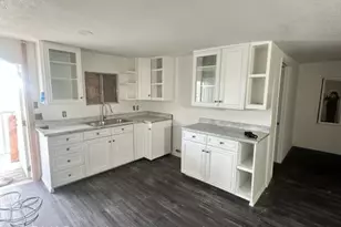 102 Northrup, Bakersfield, CA 93307 - Photo 11