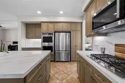 23552 Vale Court, Valencia, CA 91354 - Photo 7