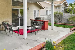25845 Anderson Ln, Stevenson Ranch, CA 91381 - Photo 21