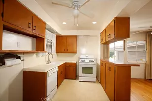 5747 Bevis Ave, Sherman Oaks, CA 91411 - Photo 7