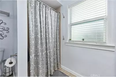 1504 Moraine Court, Bakersfield, CA 93309 - Photo 41