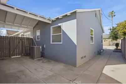 21045 Blythe Street, Canoga Park, CA 91304 - Photo 35