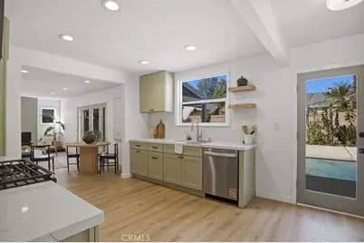 21045 Blythe Street, Canoga Park, CA 91304 - Photo 7