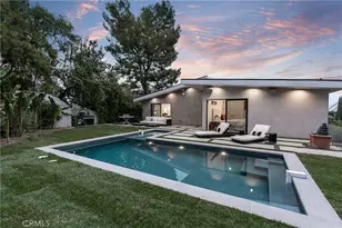 22268 Avenue San Luis, Woodland Hills, CA 91364 - Photo 49
