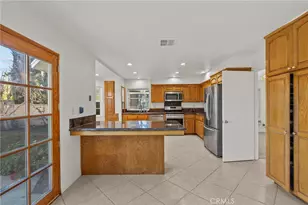 25550 Old Course Way, Valencia, CA 91355 - Photo 17