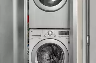 13320 Beach Ave, Marina del Rey, CA 90292 - Photo 19