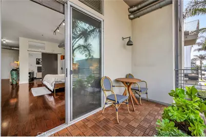 13320 Beach Avenue #202, Marina del Rey, CA 90292 - Photo 7