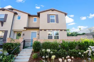 28645 Jardineras, Valencia, CA 91354 - Photo 1