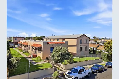 11143 Van Buren, Los Angeles, CA 90044 - Photo 5