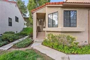 26379 Rainbow Glen Dr, Newhall, CA 91321 - Photo 3