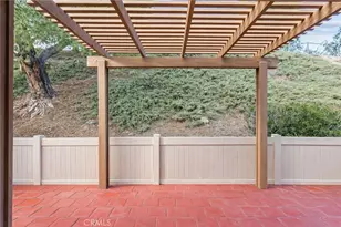 26379 Rainbow Glen Dr, Newhall, CA 91321 - Photo 29