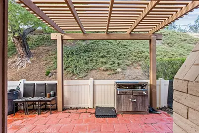 26379 Rainbow Glen Drive, Newhall, CA 91321 - Photo 29