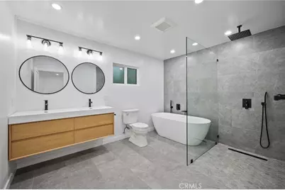 14328 Emelita Street, Sherman Oaks, CA 91401 - Photo 19