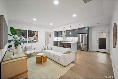 14328 Emelita Street, Sherman Oaks, CA 91401 - Photo 3