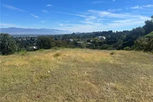 16986 Encino Hills Dr, Encino, CA 91436 - Photo 3