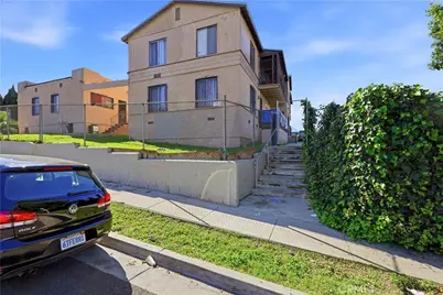 11137 Van Buren, Los Angeles, CA 90044 - Photo 3