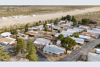 16754 E Avenue X #50, Llano, CA 93544 - Photo 31