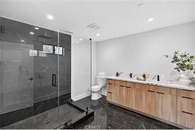 14254 McCormick, Sherman Oaks, CA 91401 - Photo 33