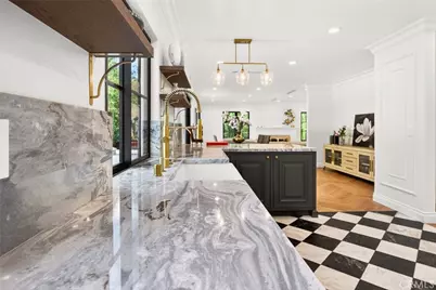 16717 Encino Hills Drive, Encino, CA 91436 - Photo 35