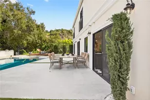 16717 Encino Hills Dr, Encino, CA 91436 - Photo 65