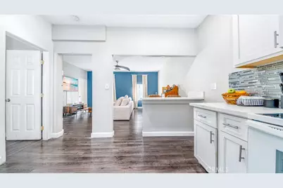 217 Columbia Place, Los Angeles, CA 90026 - Photo 3