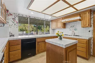 23921 Berdon St, Woodland Hills, CA 91367 - Photo 23