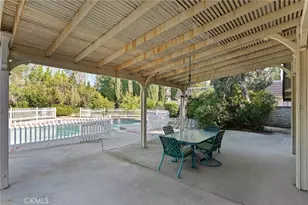 23921 Berdon St, Woodland Hills, CA 91367 - Photo 43