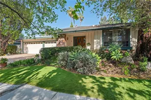 23921 Berdon St, Woodland Hills, CA 91367 - Photo 5