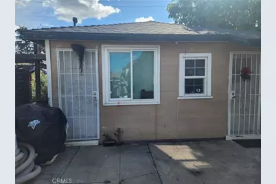 946 S Vancouver Avenue, East Los Angeles, CA 90022 - Photo 3