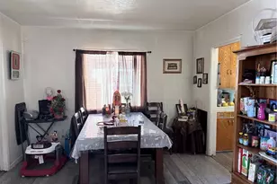 946 S Vancouver Ave, East Los Angeles, CA 90022 - Photo 9