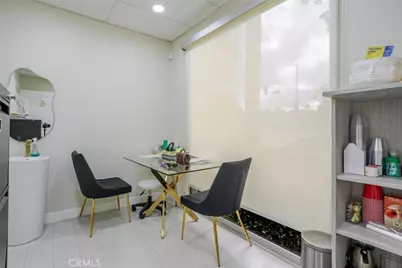 17071 Ventura Boulevard, Encino, CA 91316 - Photo 23