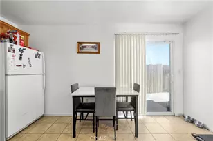 21041 Vivian Ct, California City, CA 93505 - Photo 17