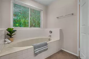 7156 Castle Peak Dr, West Hills, CA 91307 - Photo 31