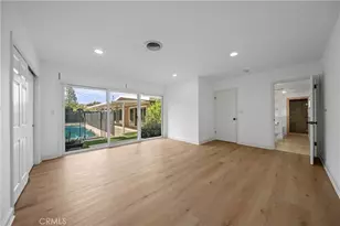 23000 Brenford St, Woodland Hills, CA 91364 - Photo 25