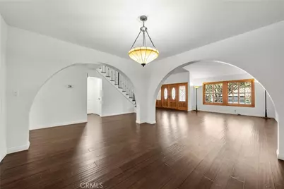 11926 Rexbon, Granada Hills, CA 91344 - Photo 7